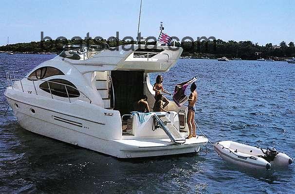 Azimut 42 avis et fiche technique