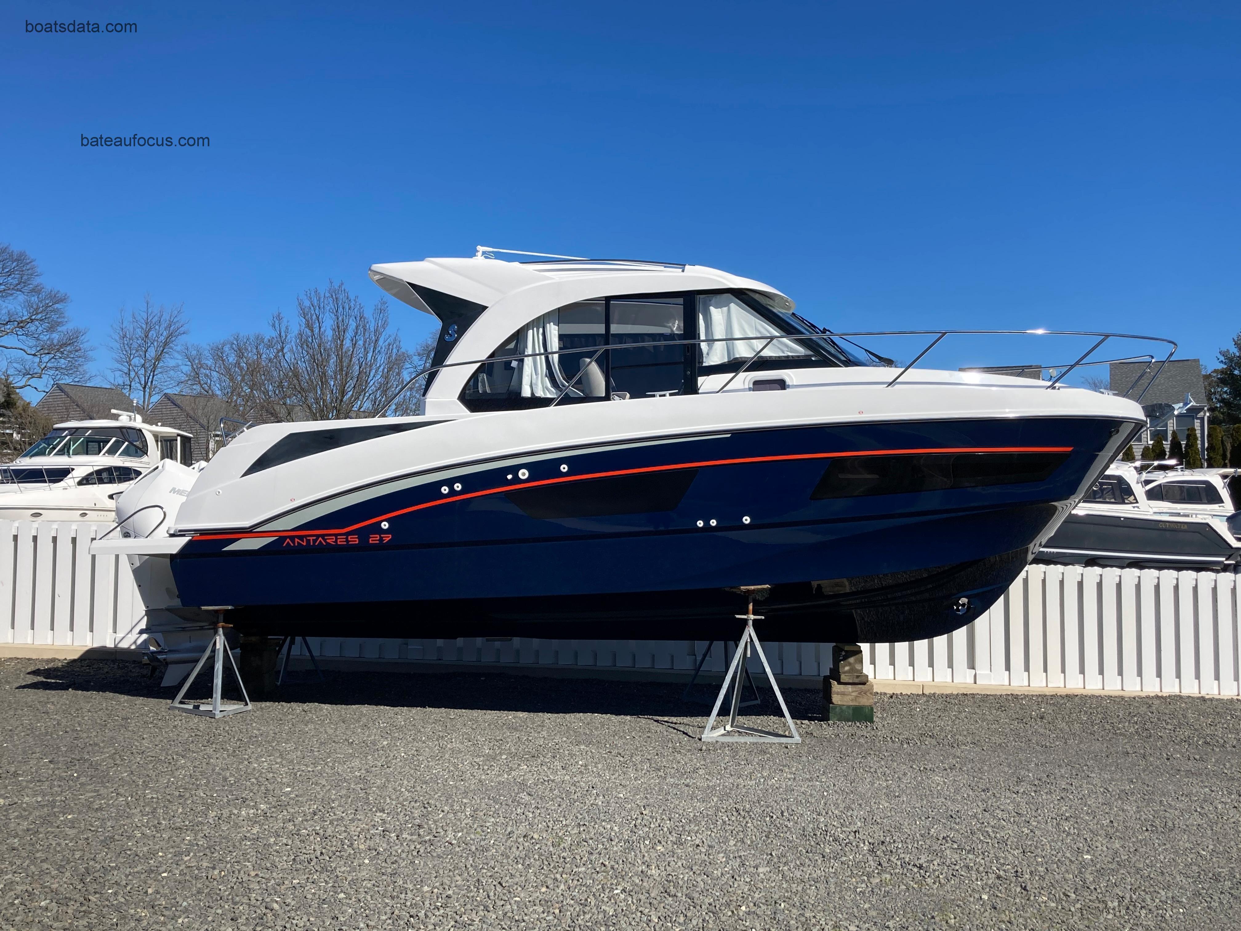 Beneteau Antares 9 avis et fiche technique 