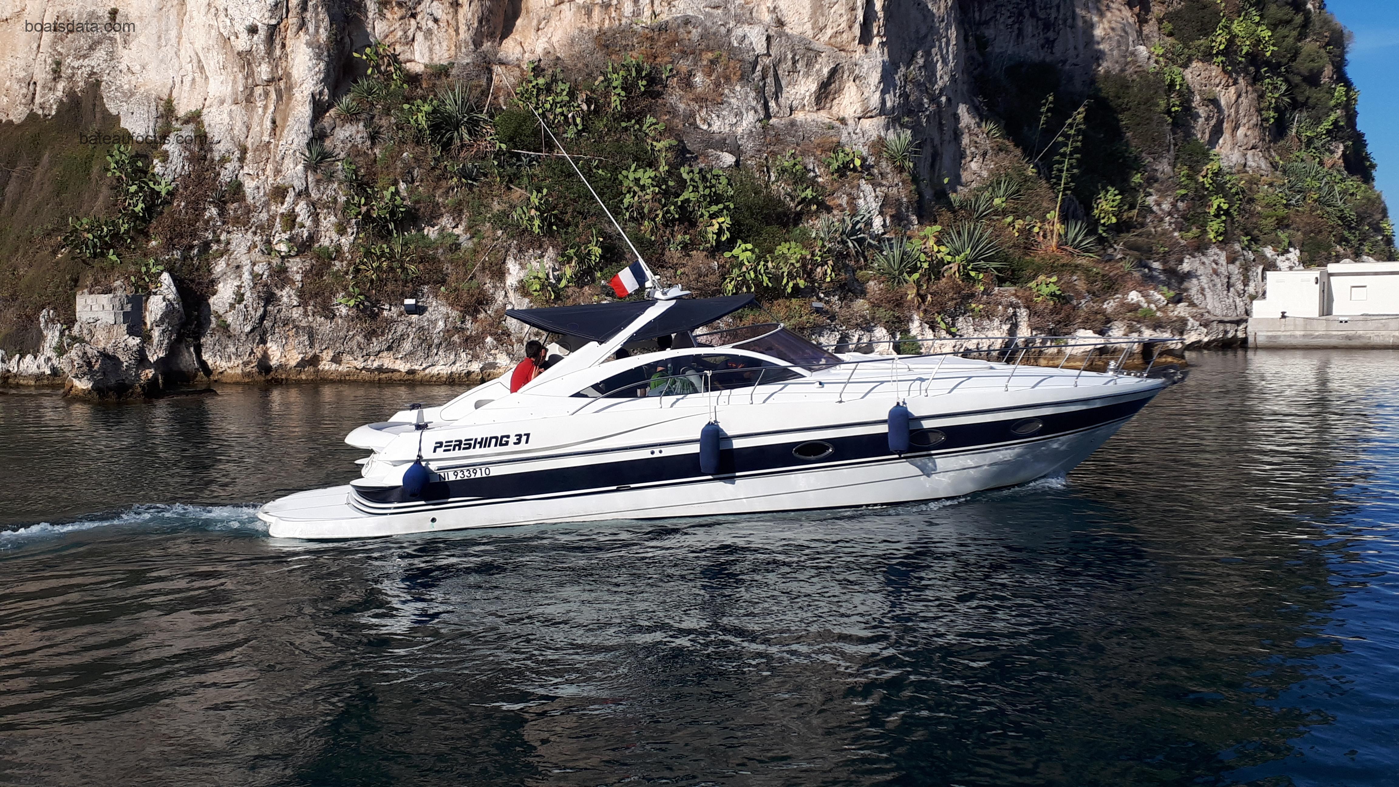 Pershing 37 Cabin avis et fiche technique 