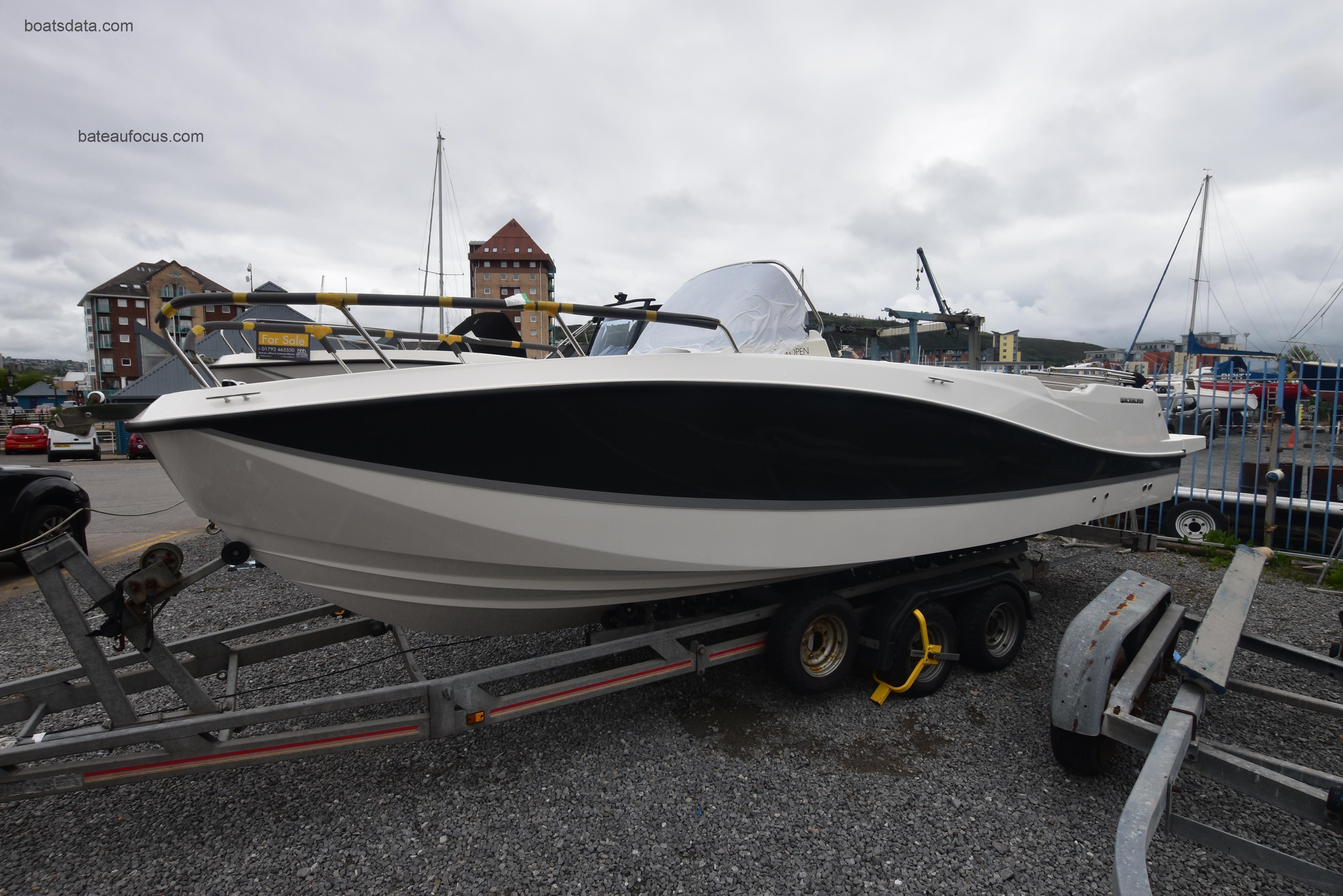 Quicksilver 755 Sundeck avis et fiche technique 