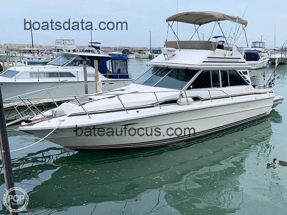 Sea Ray 340 Sedan Bridge avis et fiche technique
