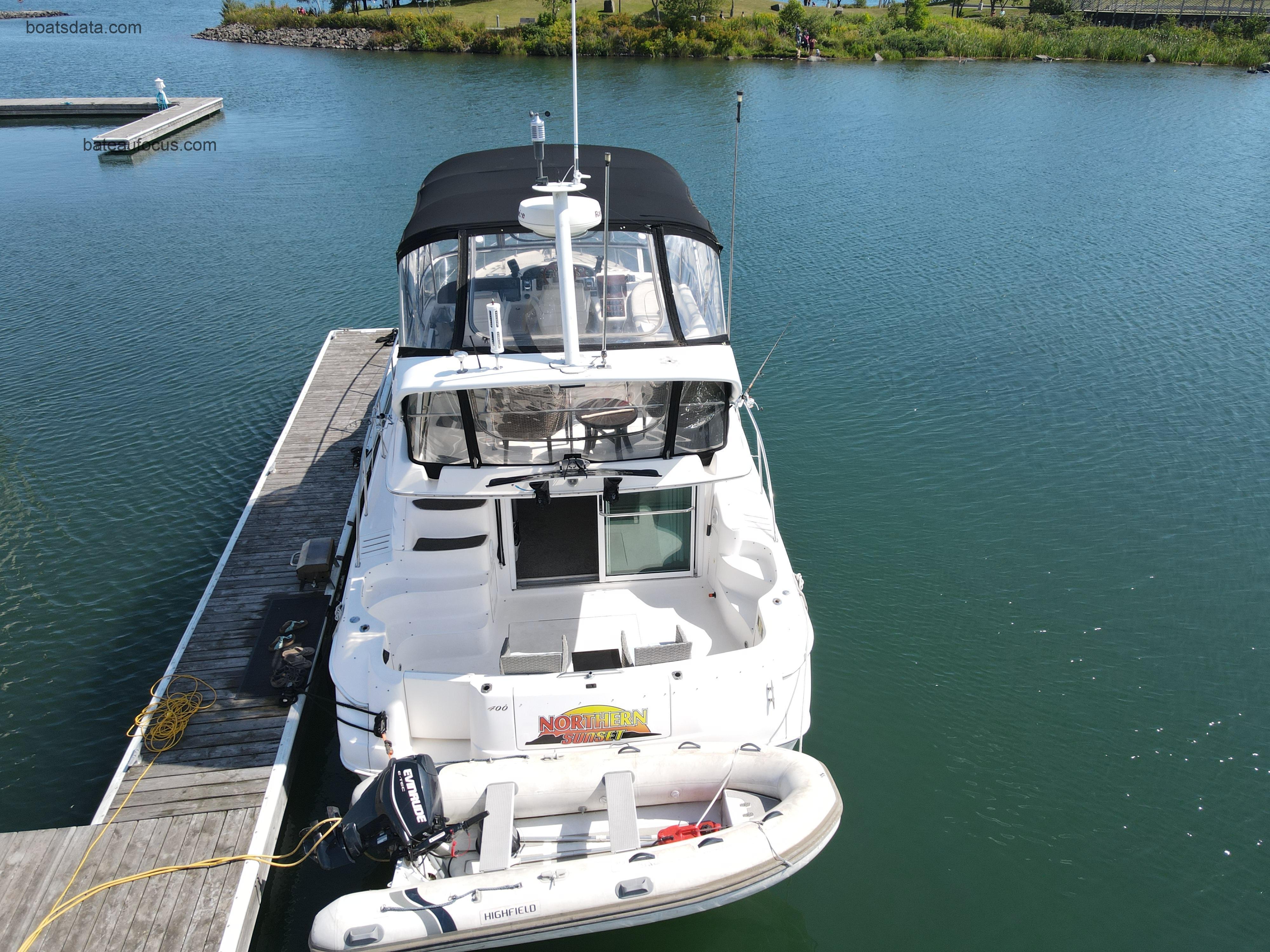 Sea Ray 400 Sedan Bridge avis et fiche technique