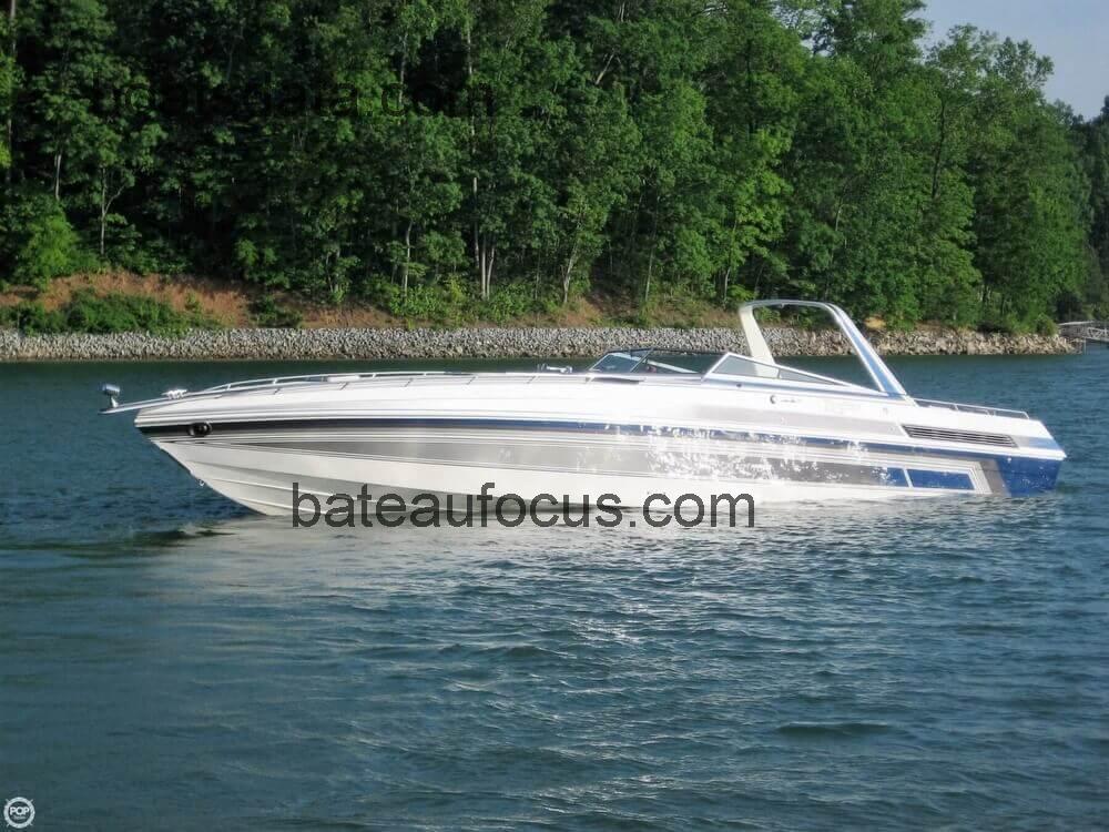 Wellcraft Excalibur Eagle 42 avis et fiche technique 